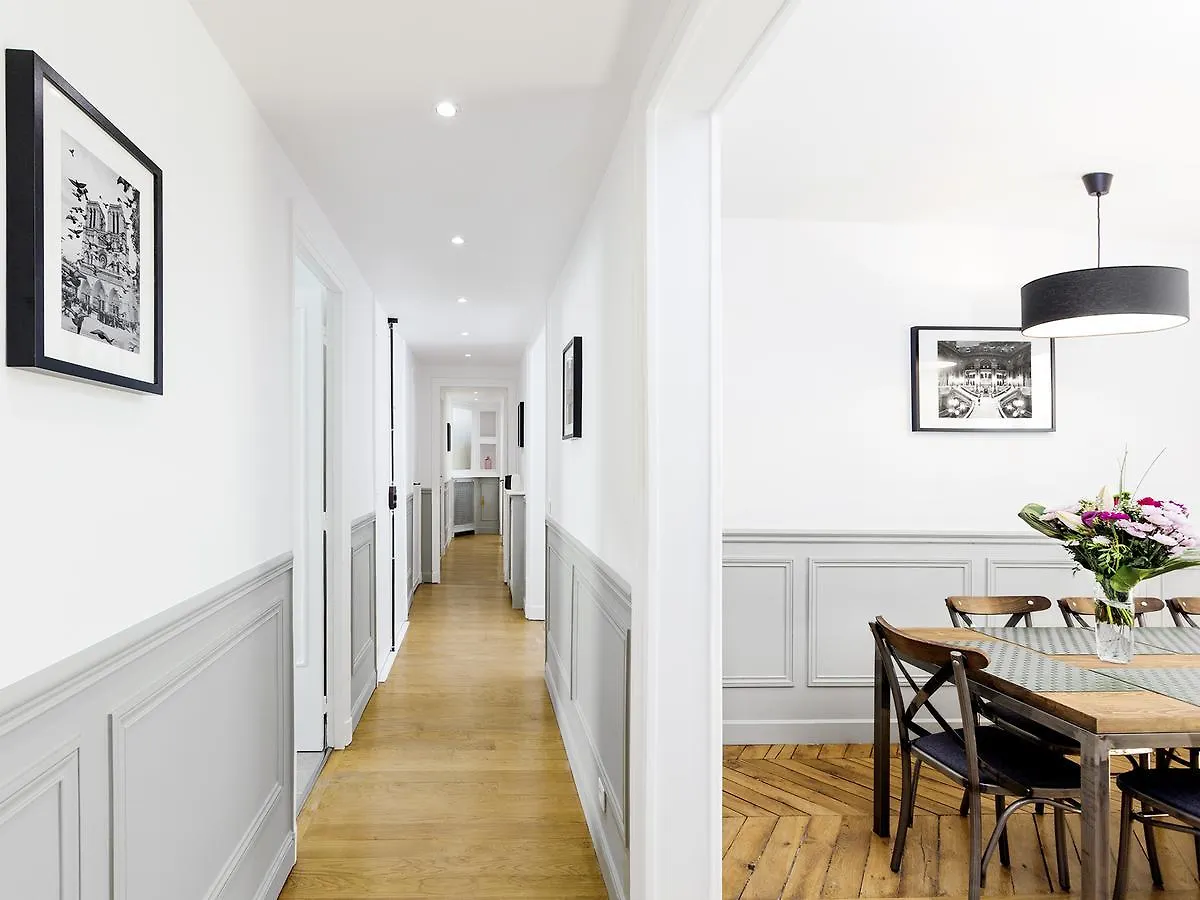 Livinparis - Luxury 4 Bedrooms Opera Lafayette II Apartment Paris
