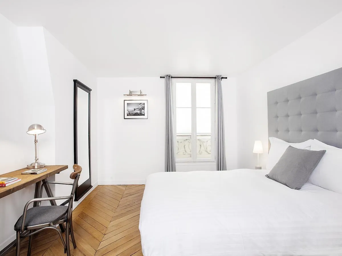 Livinparis - Luxury 4 Bedrooms Opera Lafayette II Paris